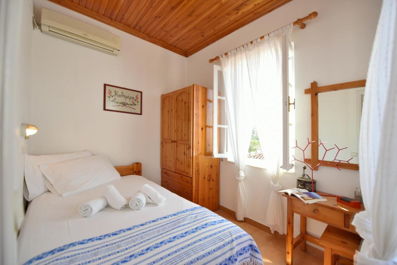 Options House Villa Ídra Kültér fotó